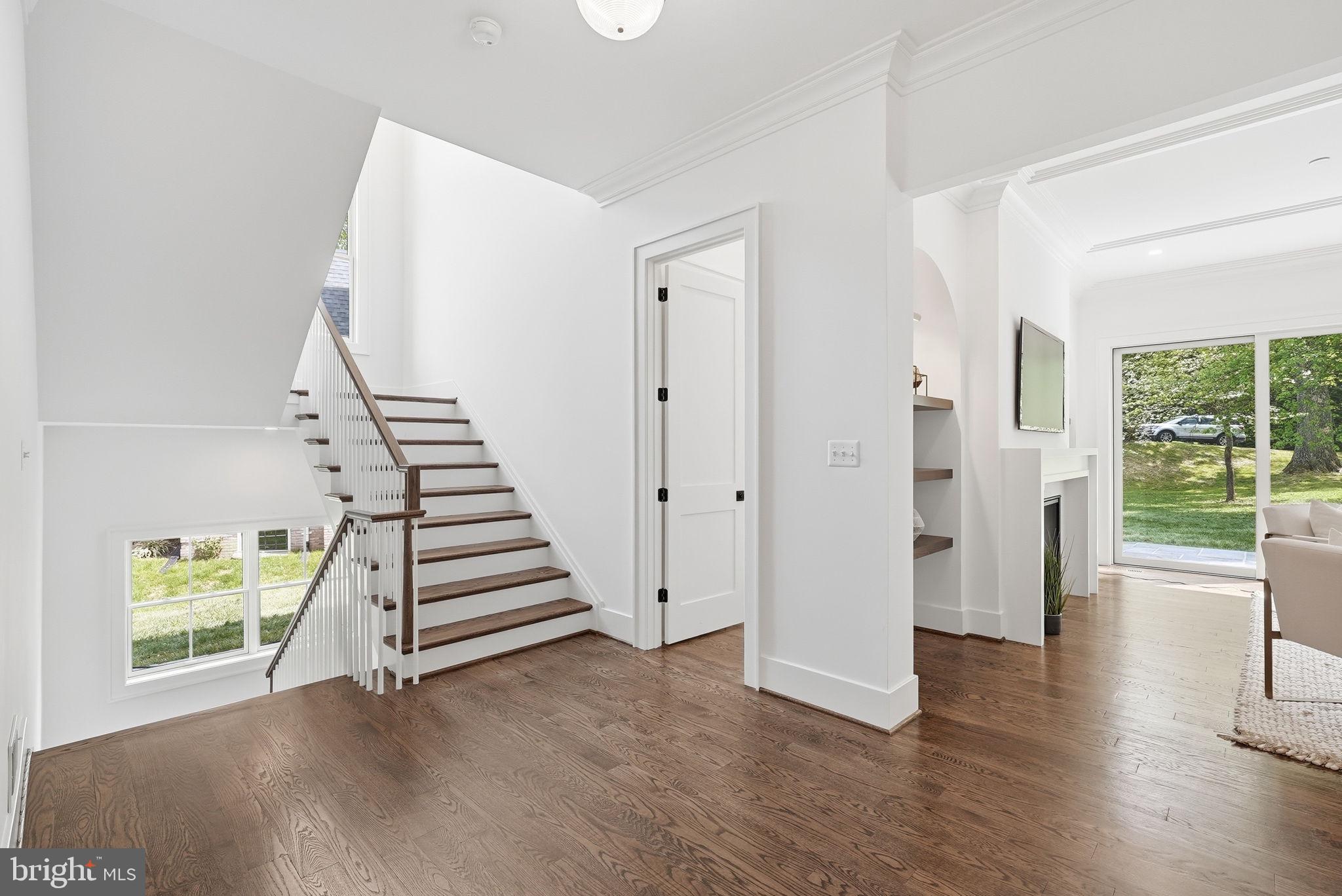 ASHLEIGH - Residential