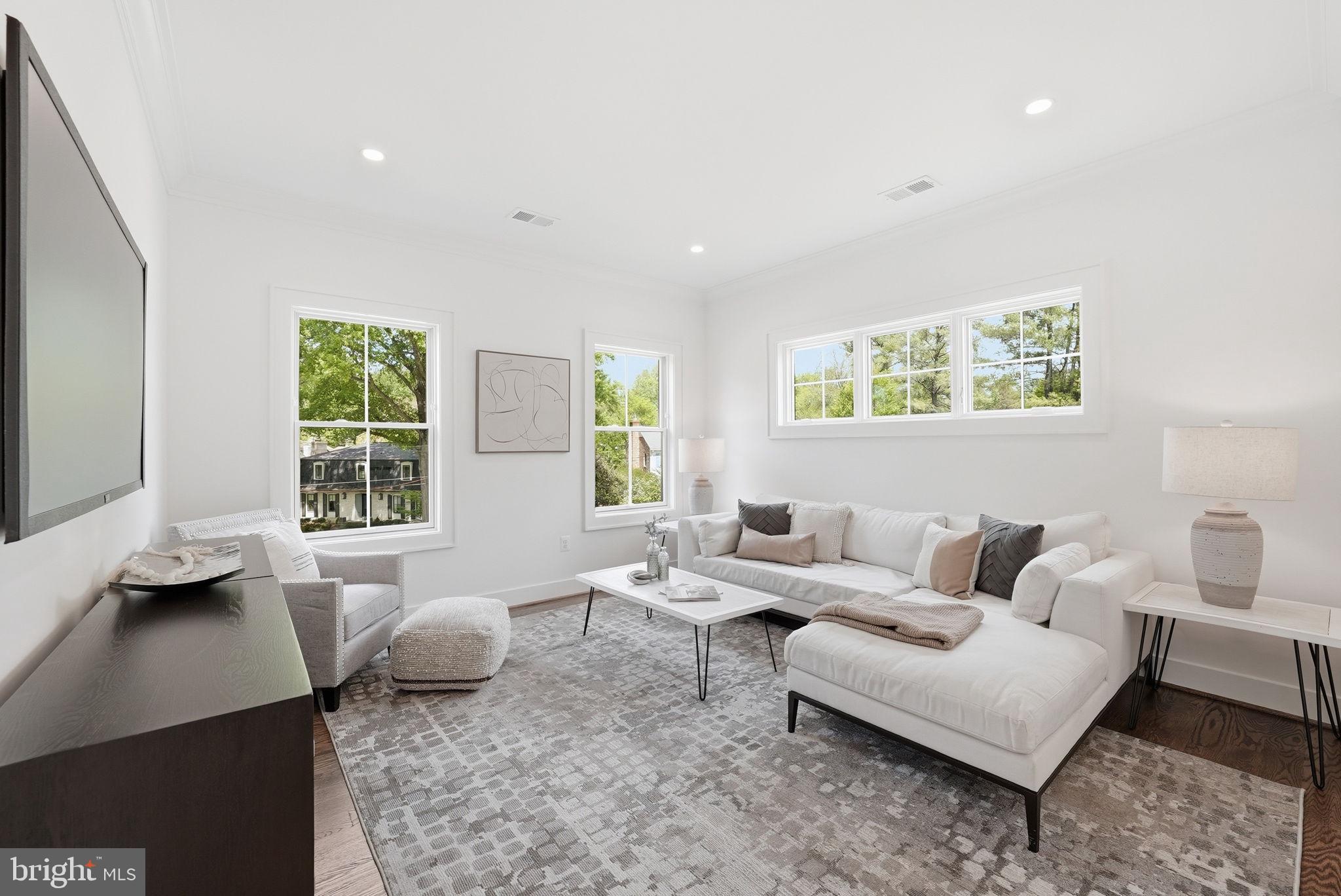 ASHLEIGH - Residential