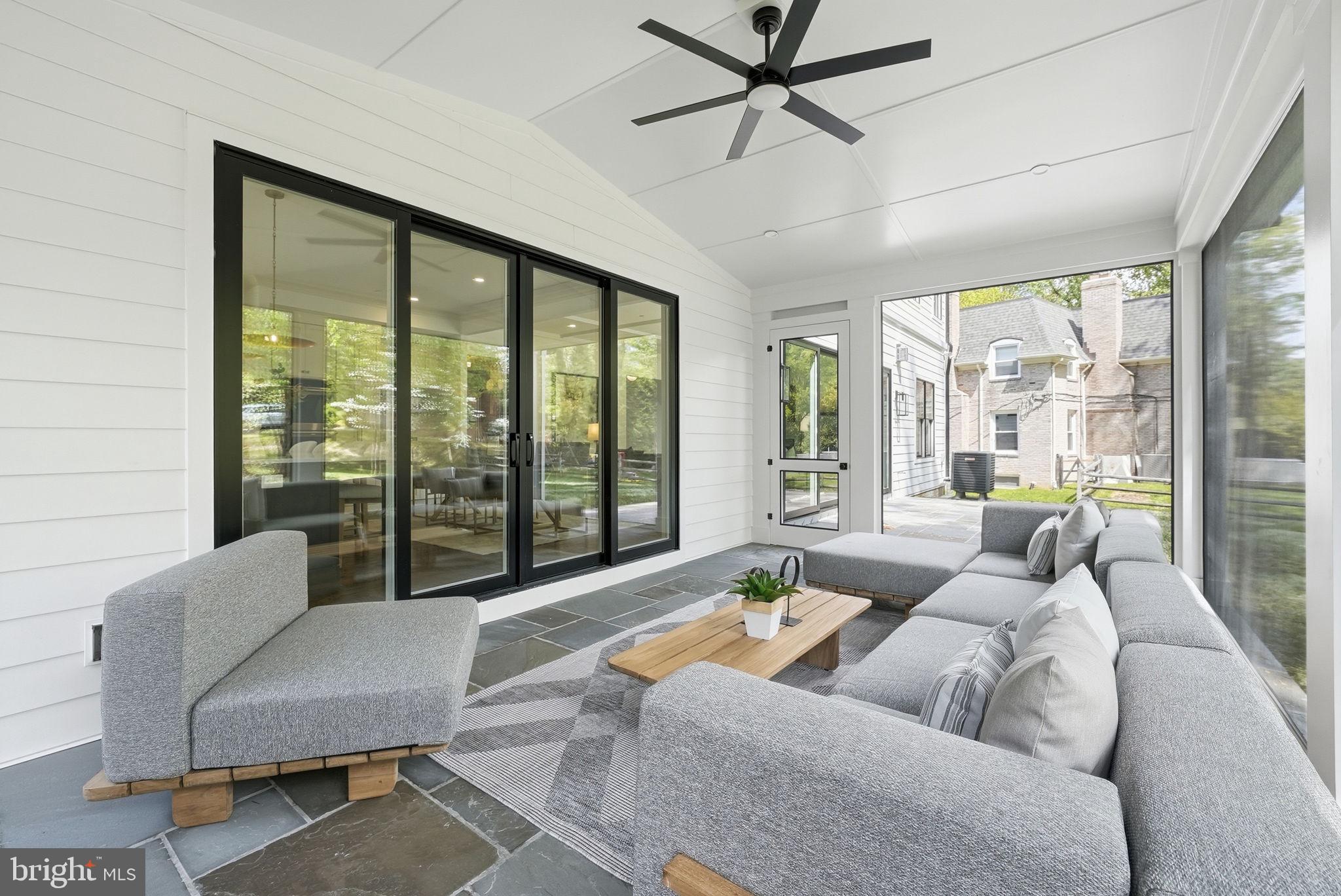 ASHLEIGH - Residential