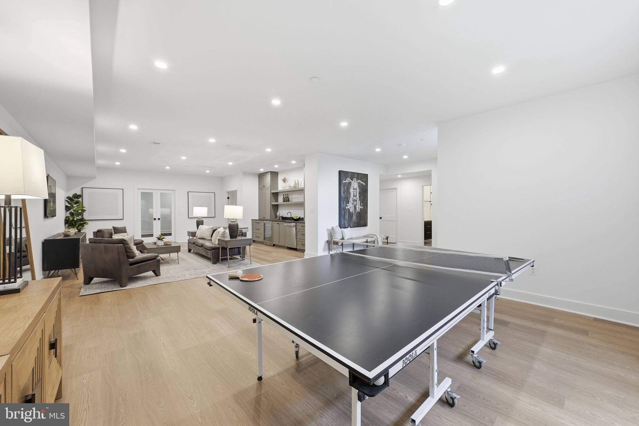 ASHLEIGH - Residential