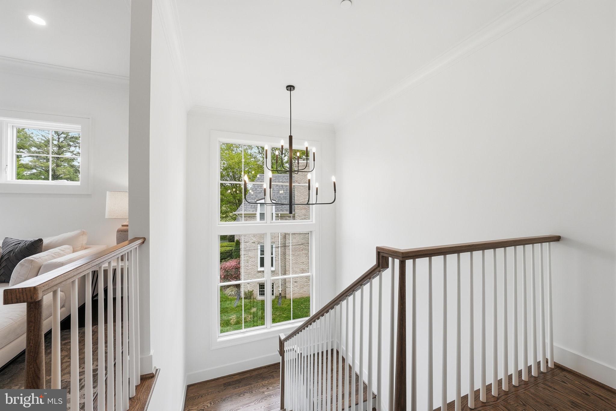 ASHLEIGH - Residential