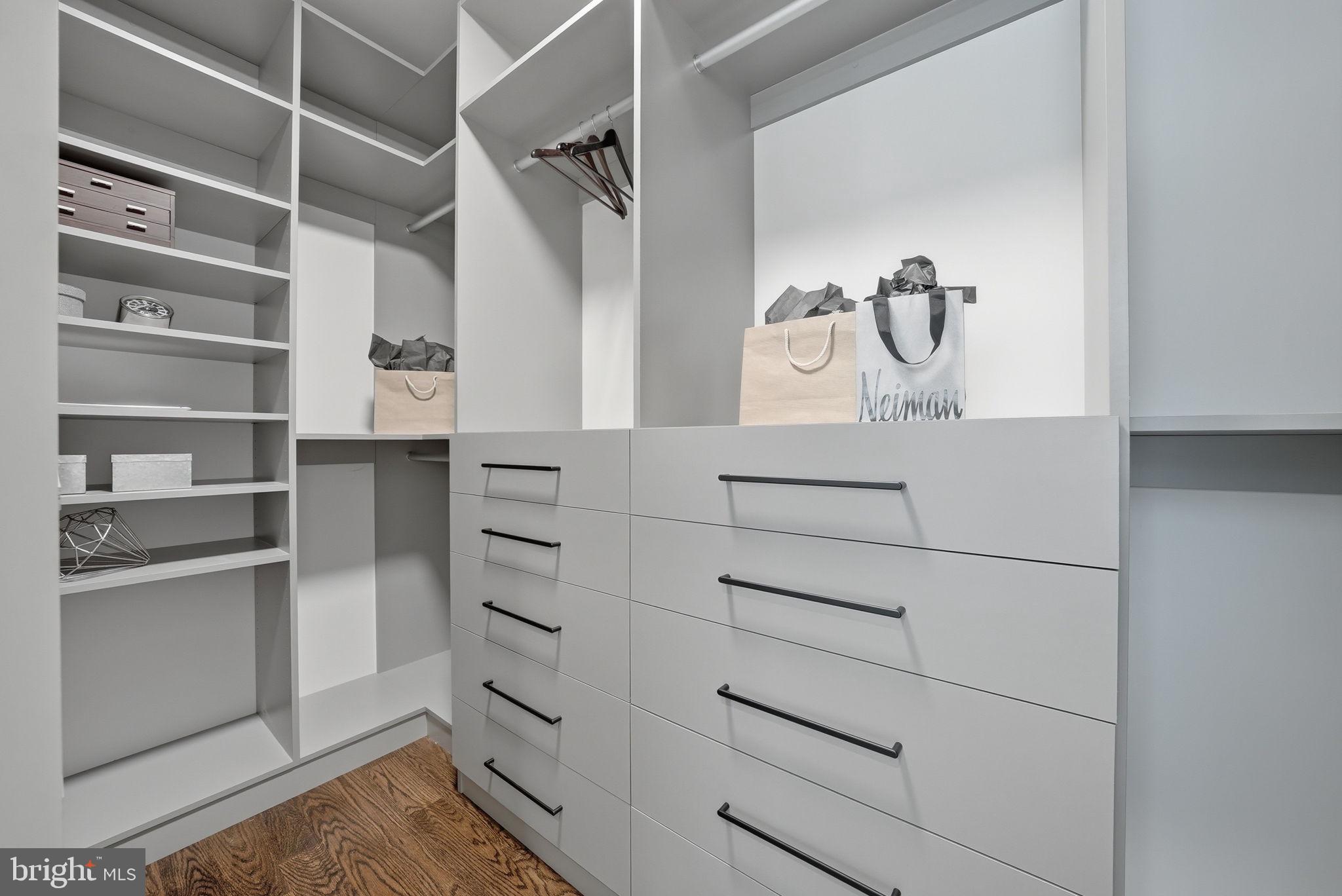 ASHLEIGH - Residential