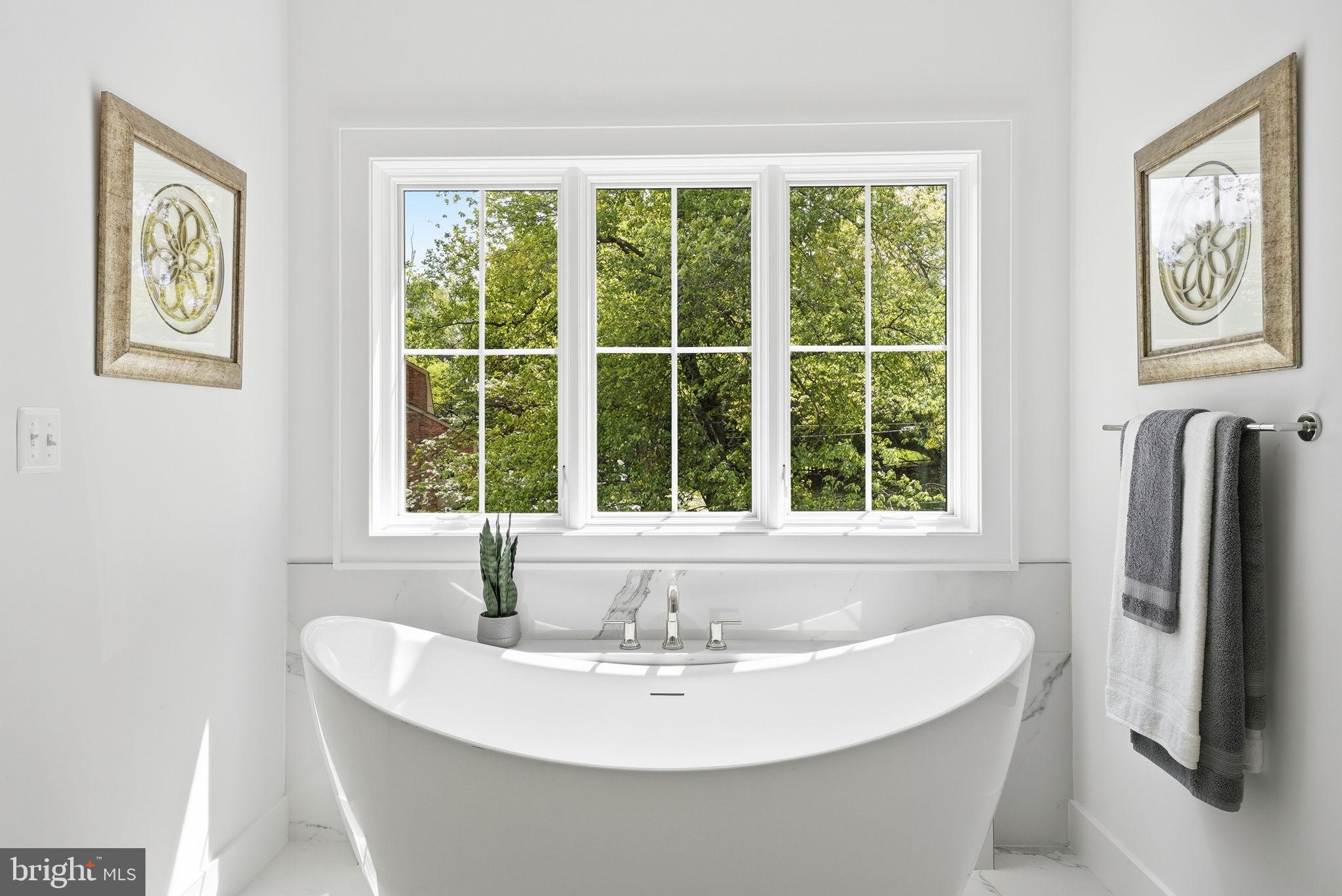 ASHLEIGH - Residential