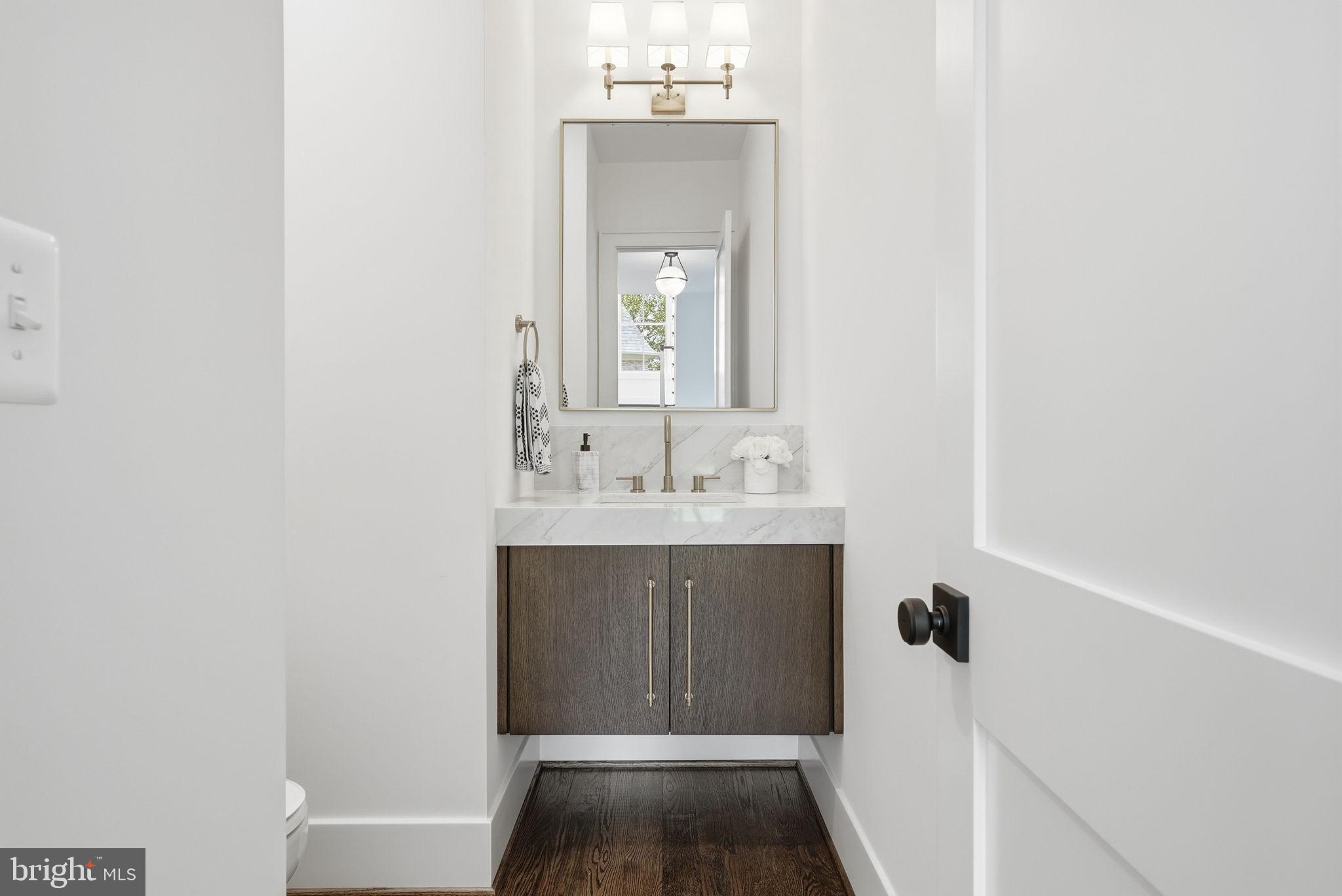 ASHLEIGH - Residential