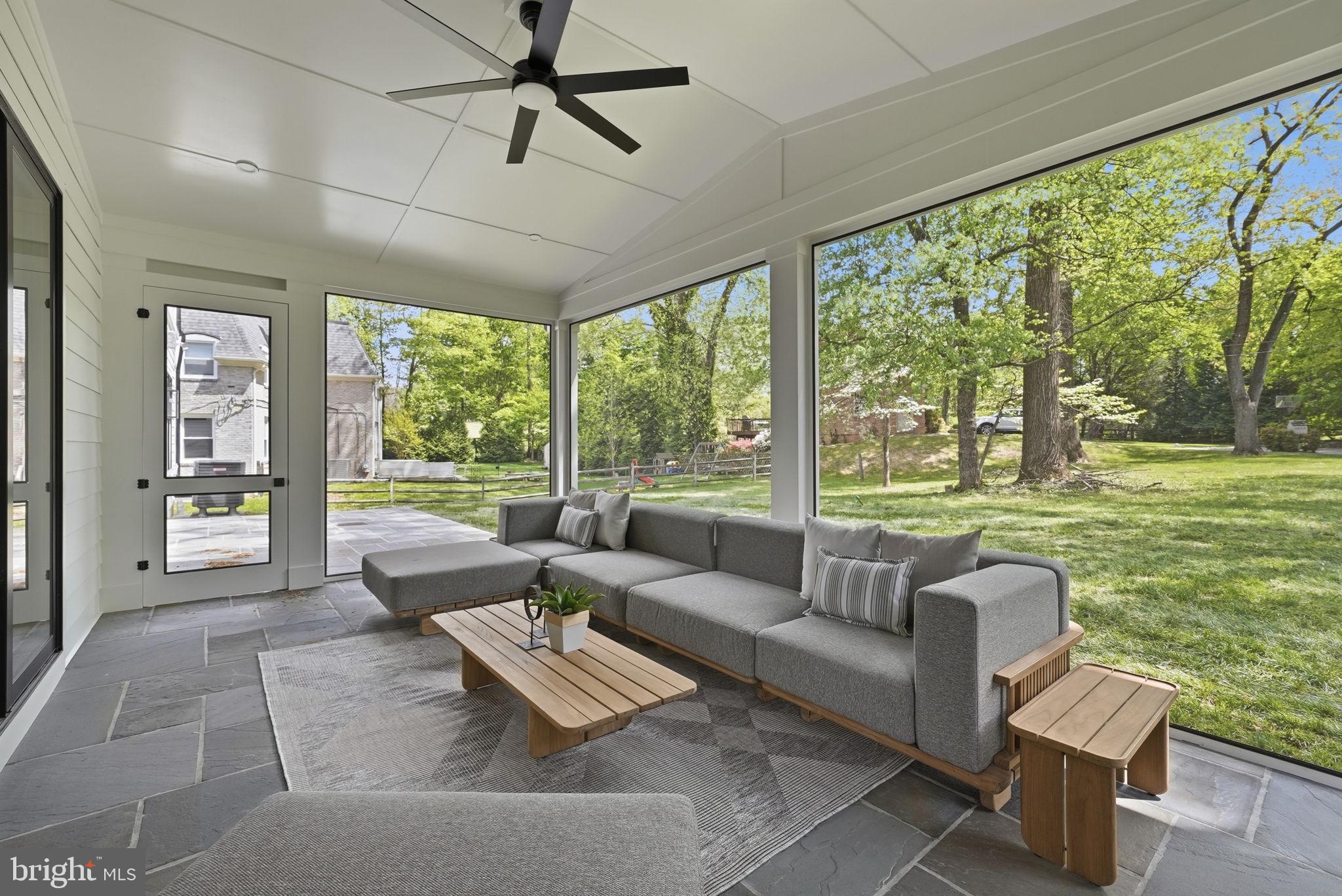 ASHLEIGH - Residential