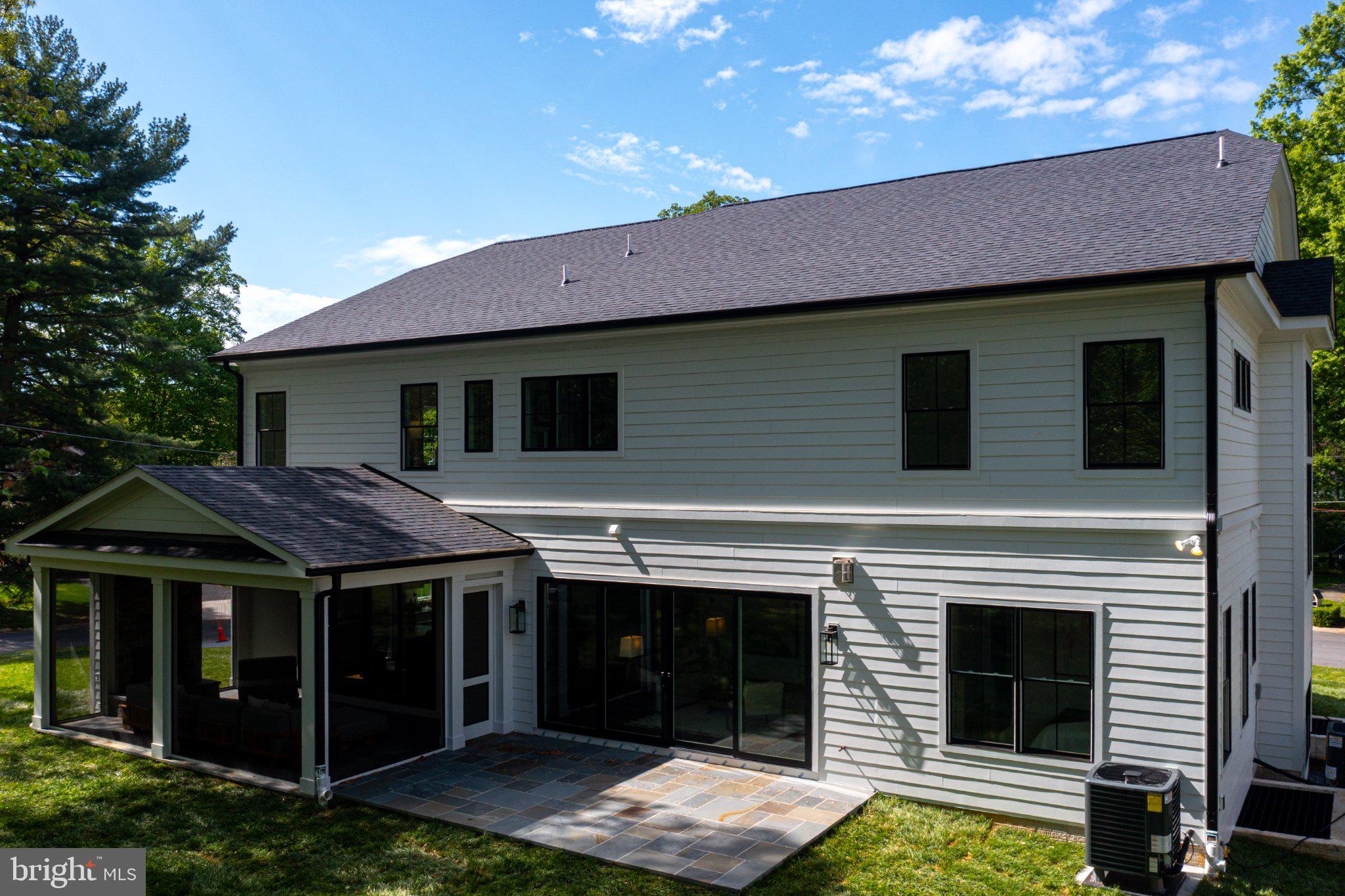 ASHLEIGH - Residential