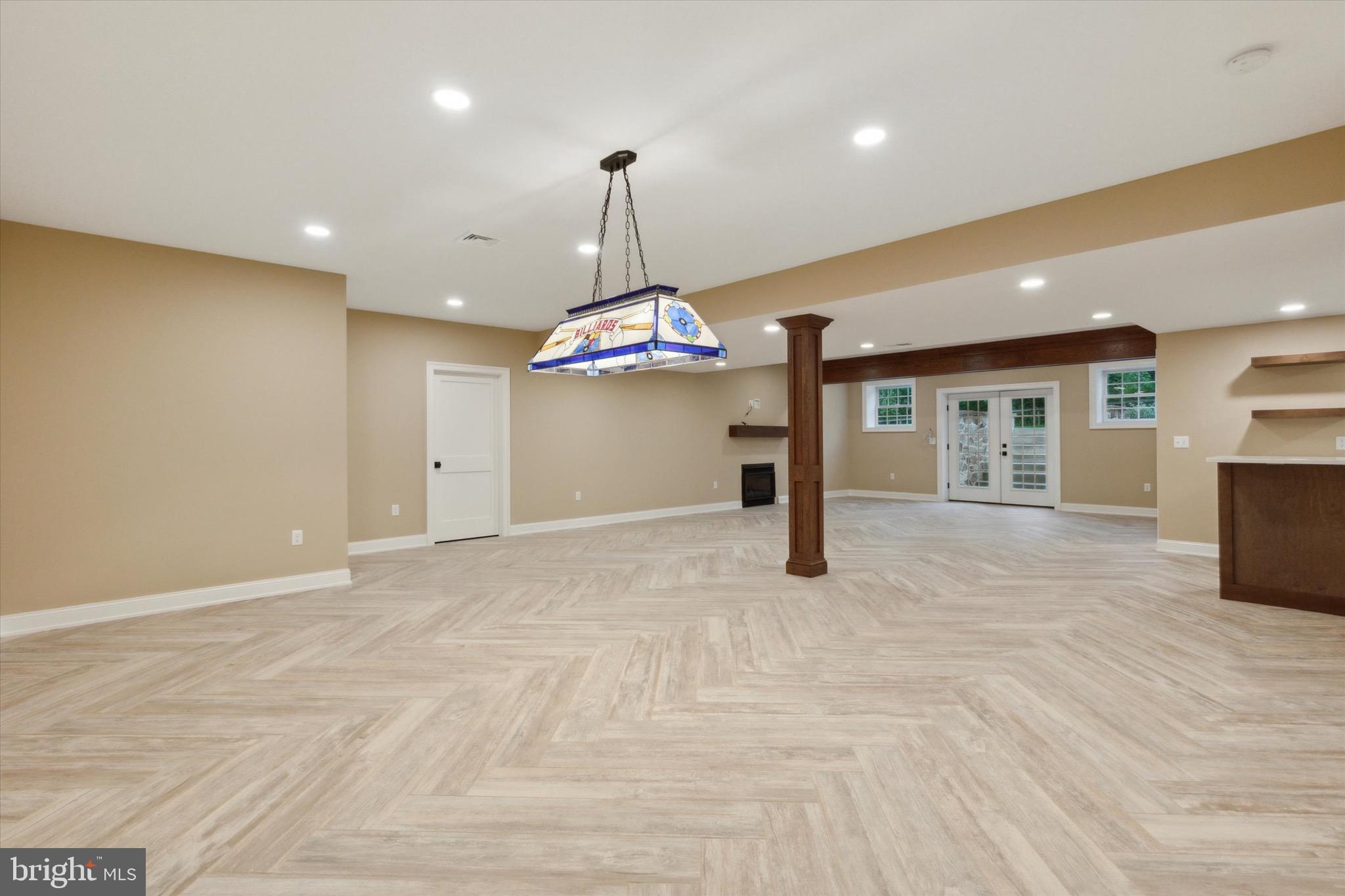 RED BARN FARMS - Residential