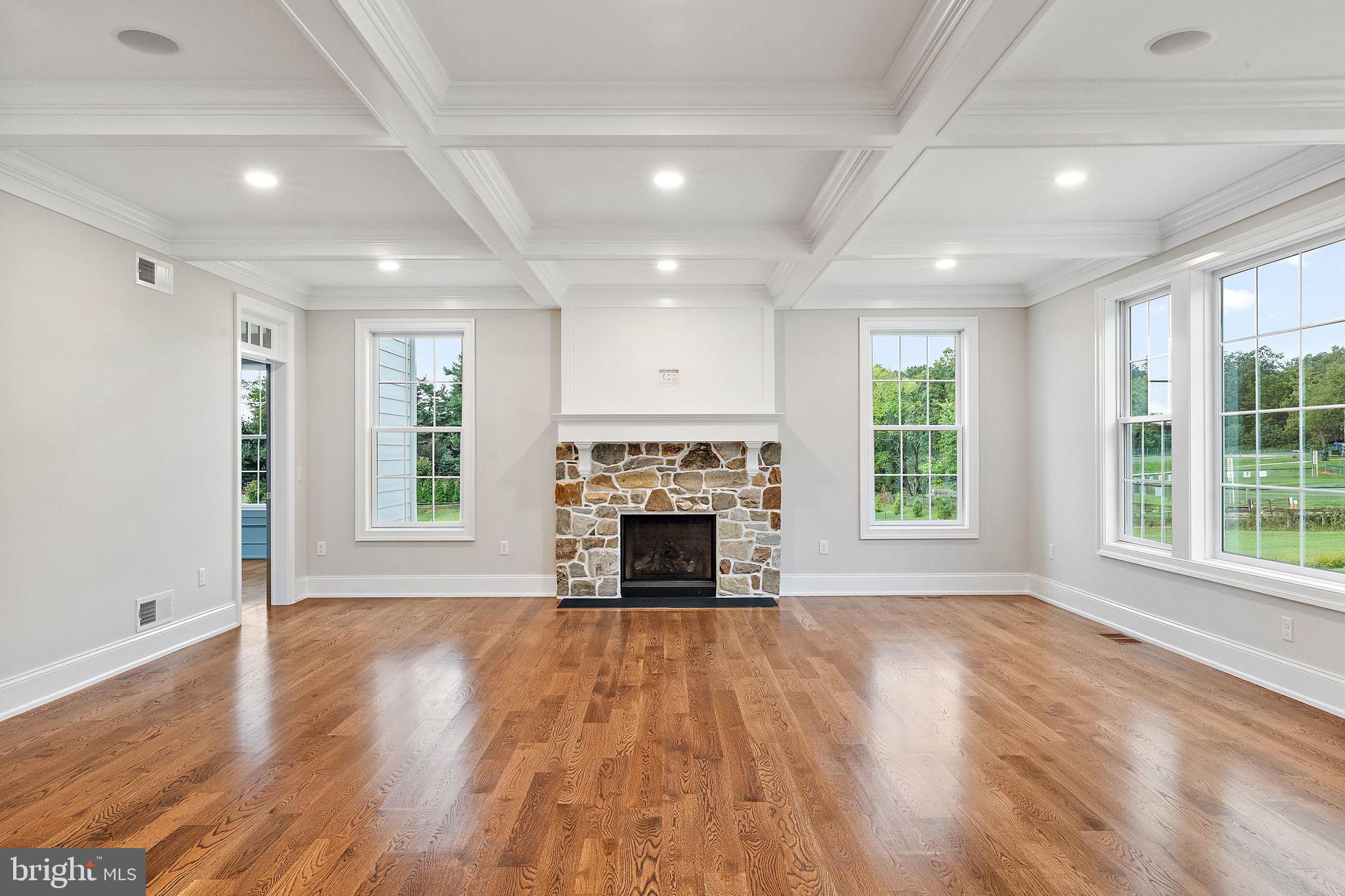 RED BARN FARMS - Residential