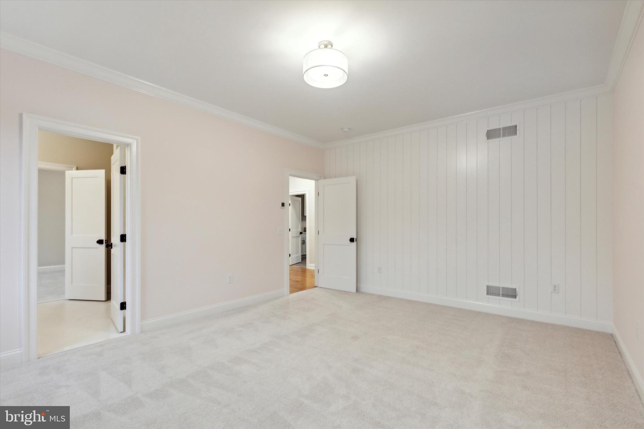 RED BARN FARMS - Residential