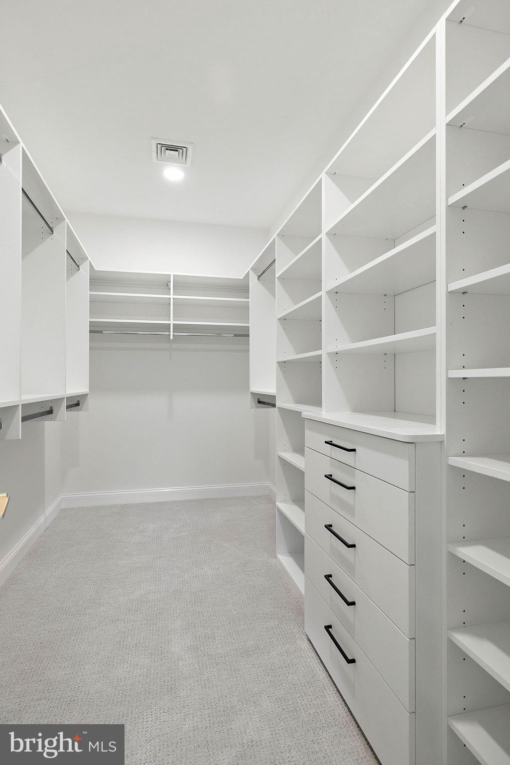 RED BARN FARMS - Residential