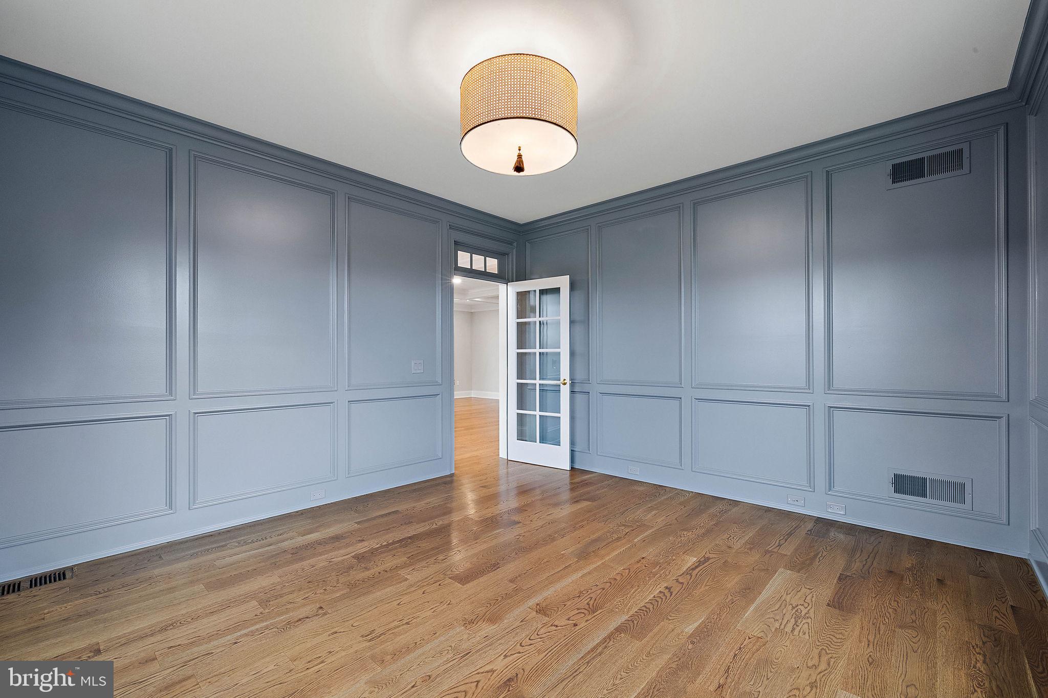 RED BARN FARMS - Residential