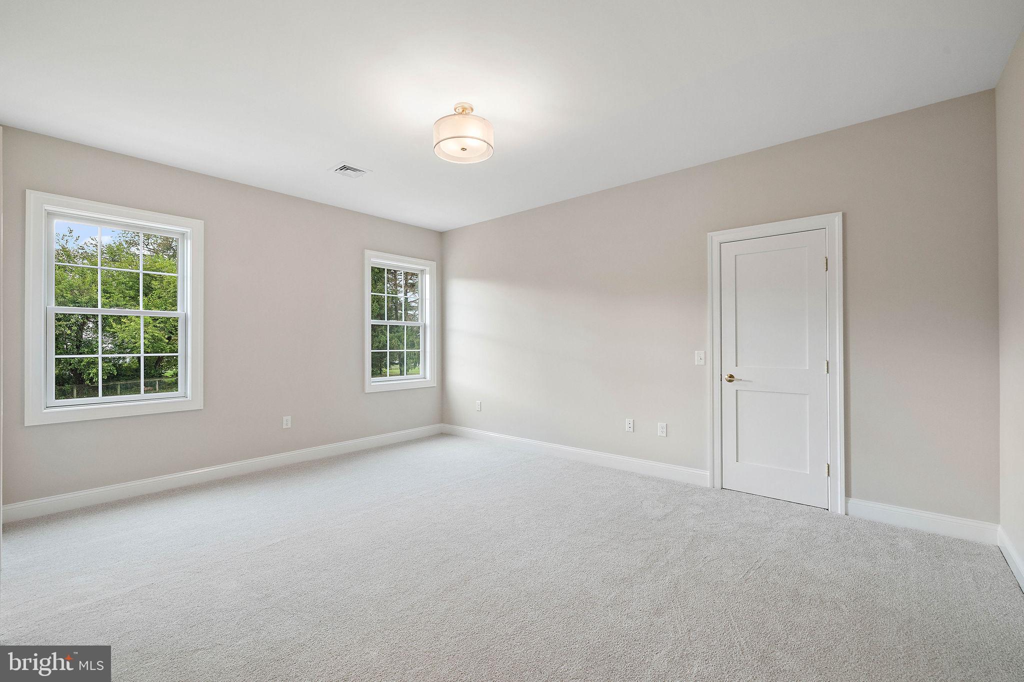 RED BARN FARMS - Residential