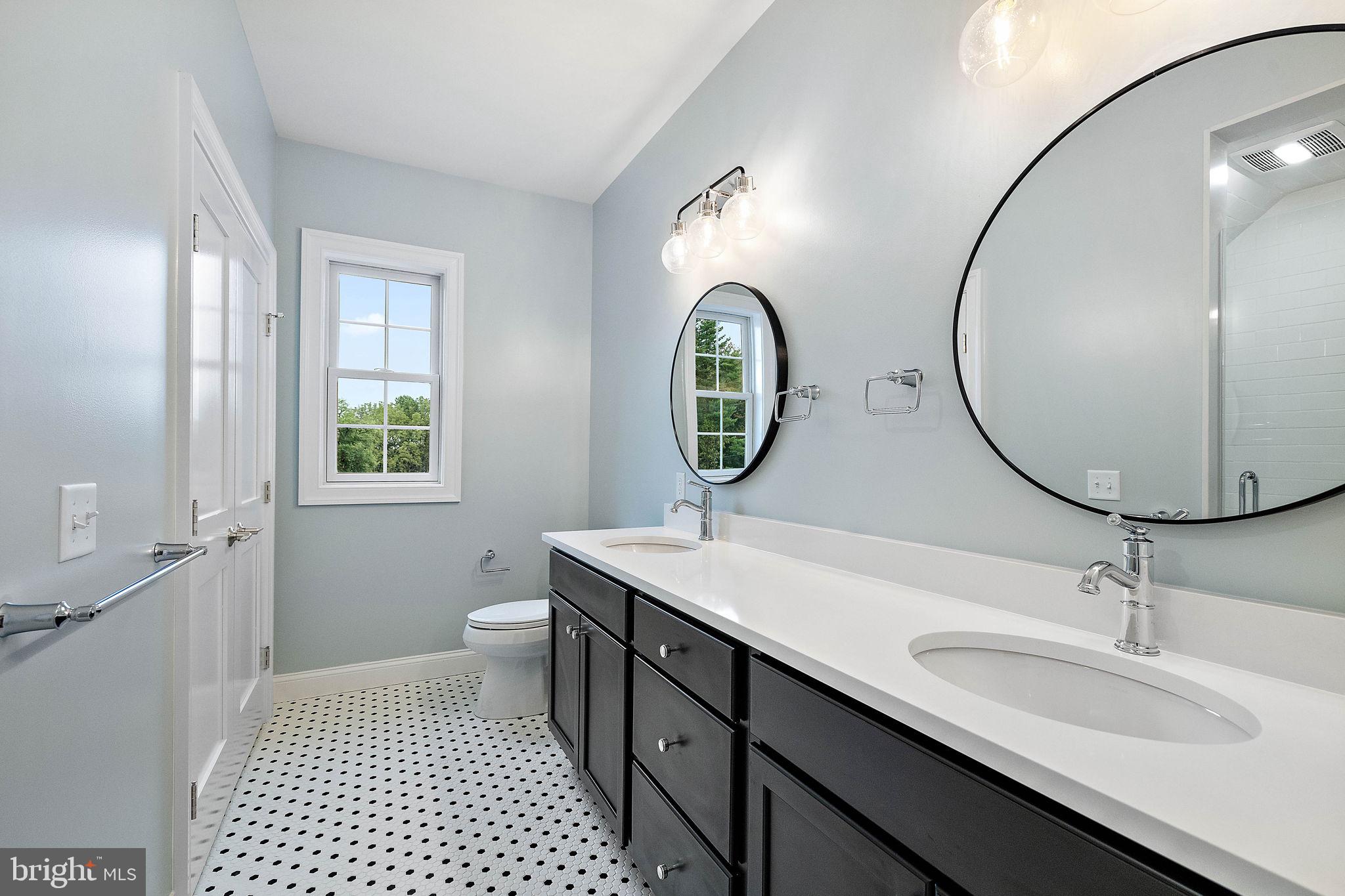 RED BARN FARMS - Residential