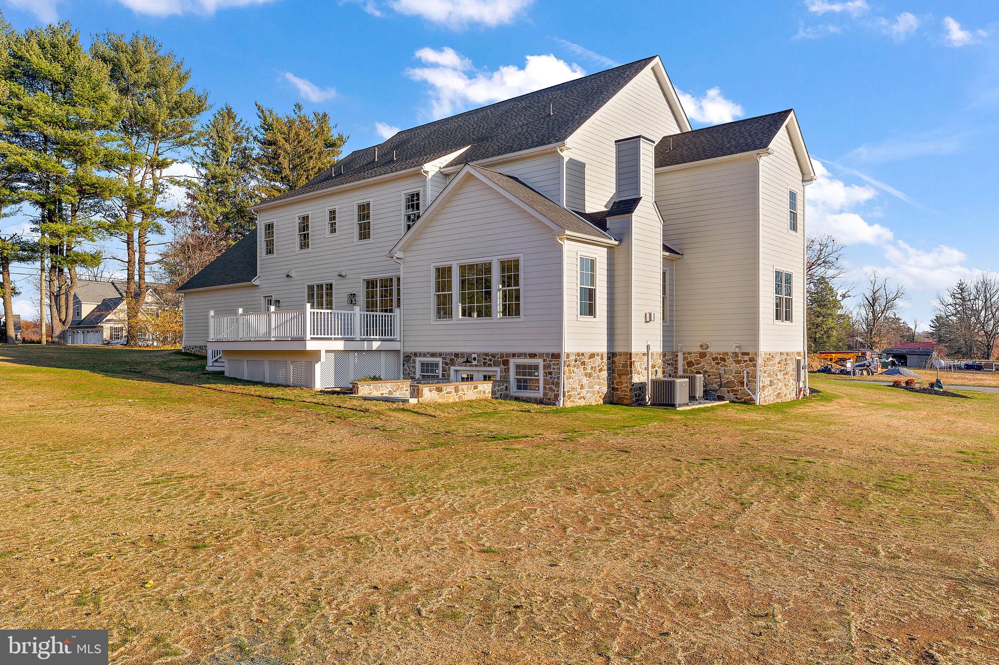 RED BARN FARMS - Residential