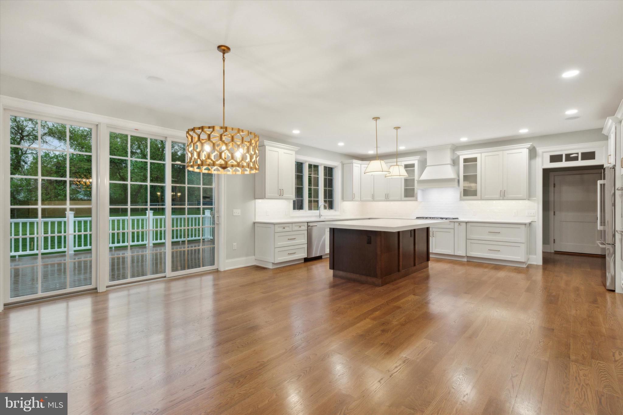 RED BARN FARMS - Residential