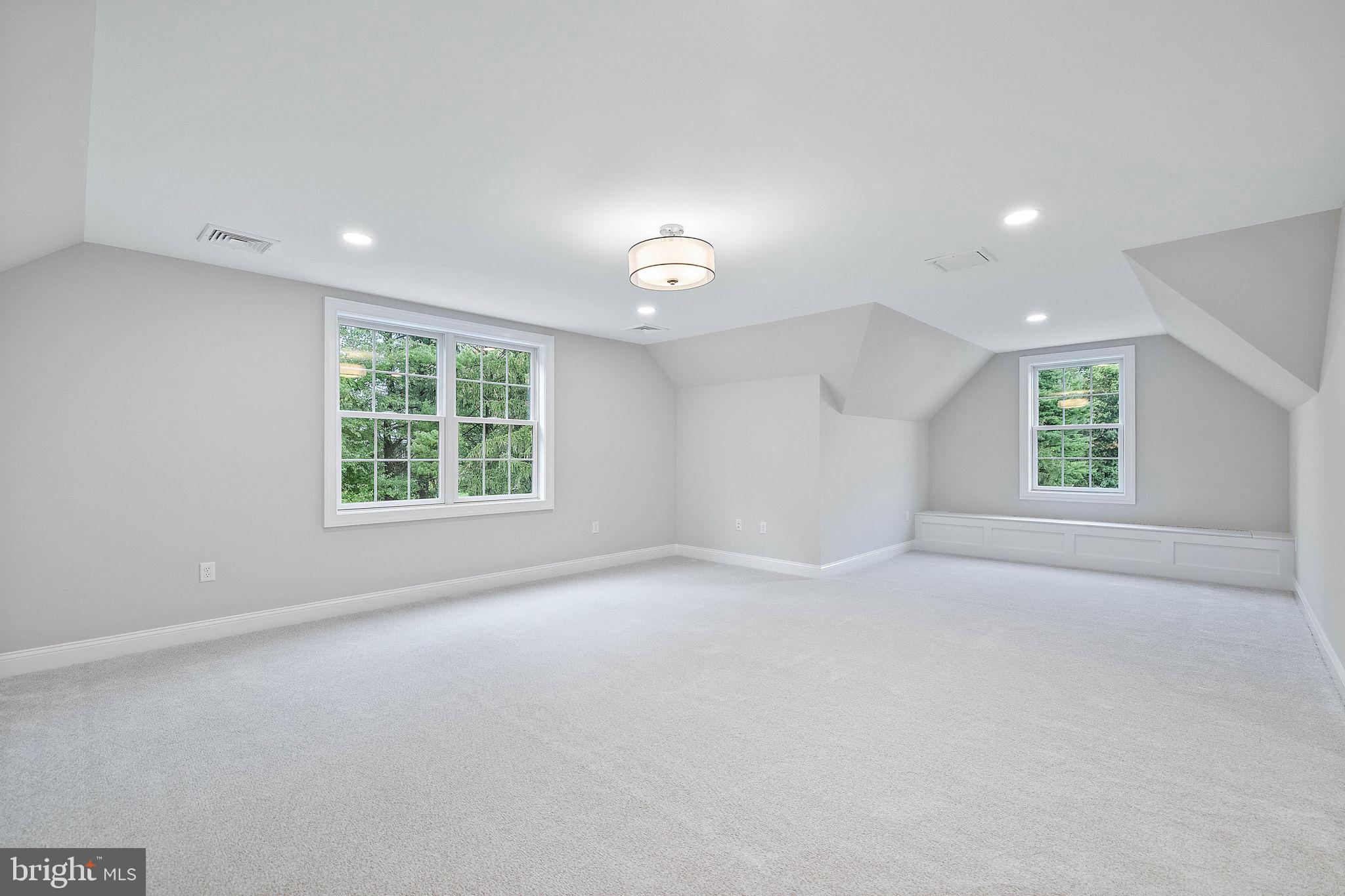 RED BARN FARMS - Residential