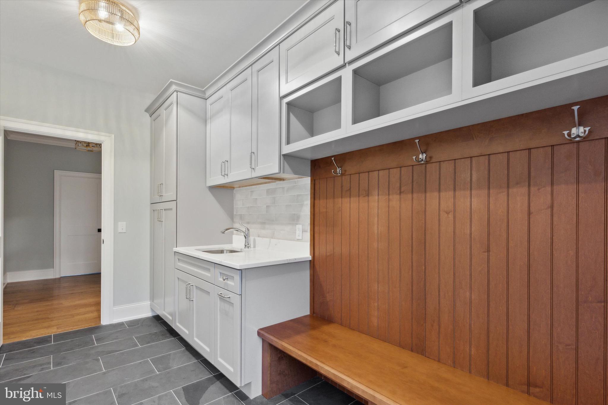 RED BARN FARMS - Residential