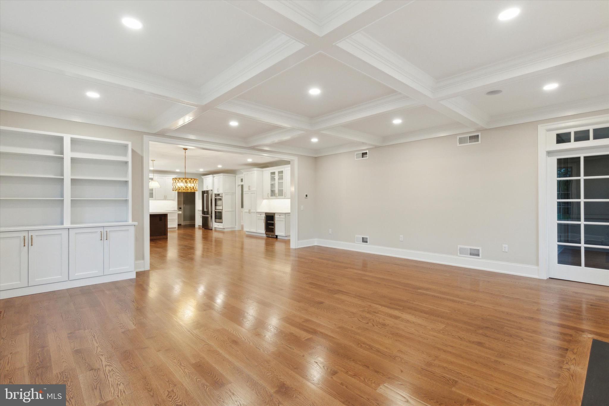 RED BARN FARMS - Residential