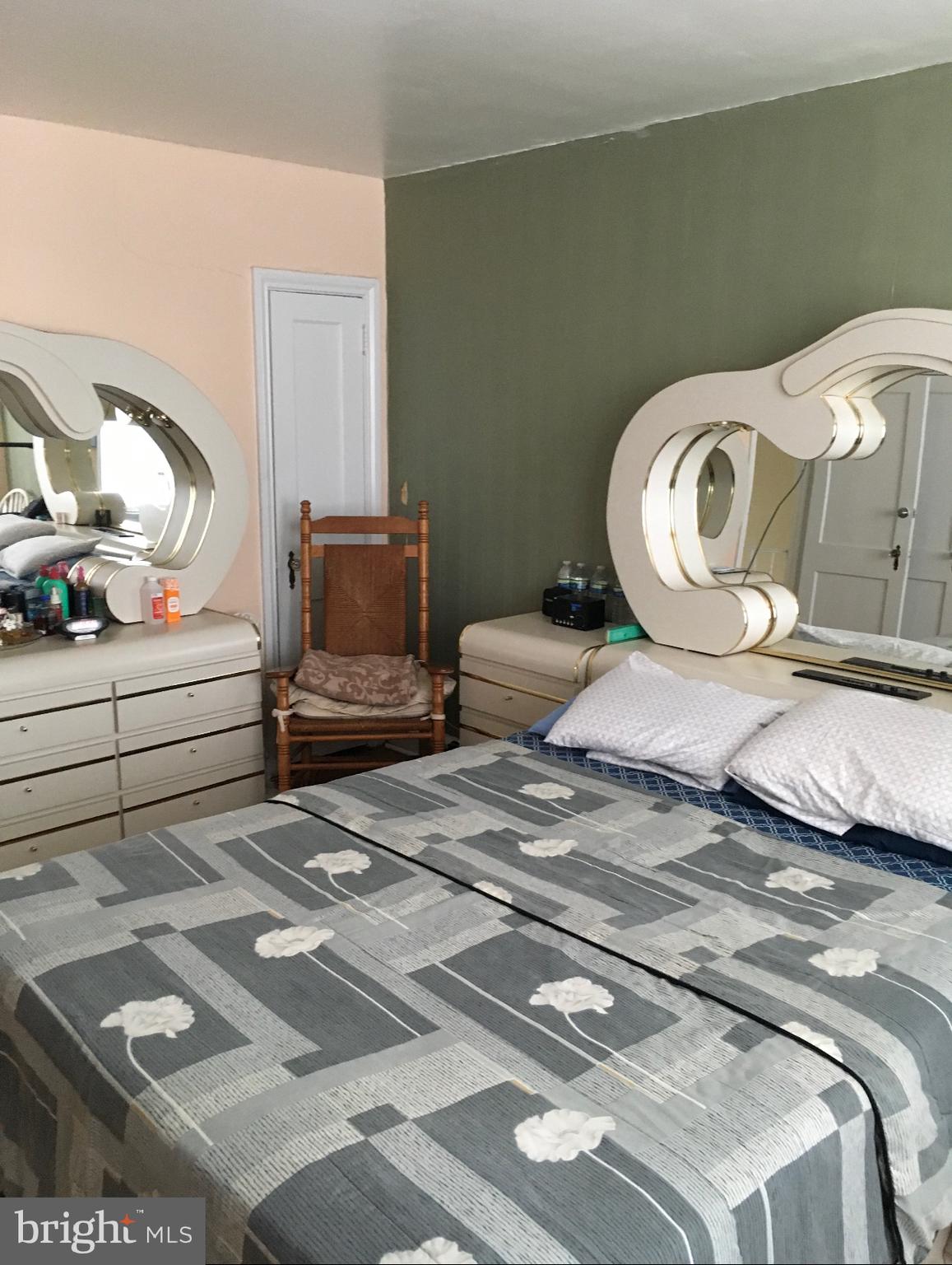 PHILADELPHIA (NORTHEAST) - Residential