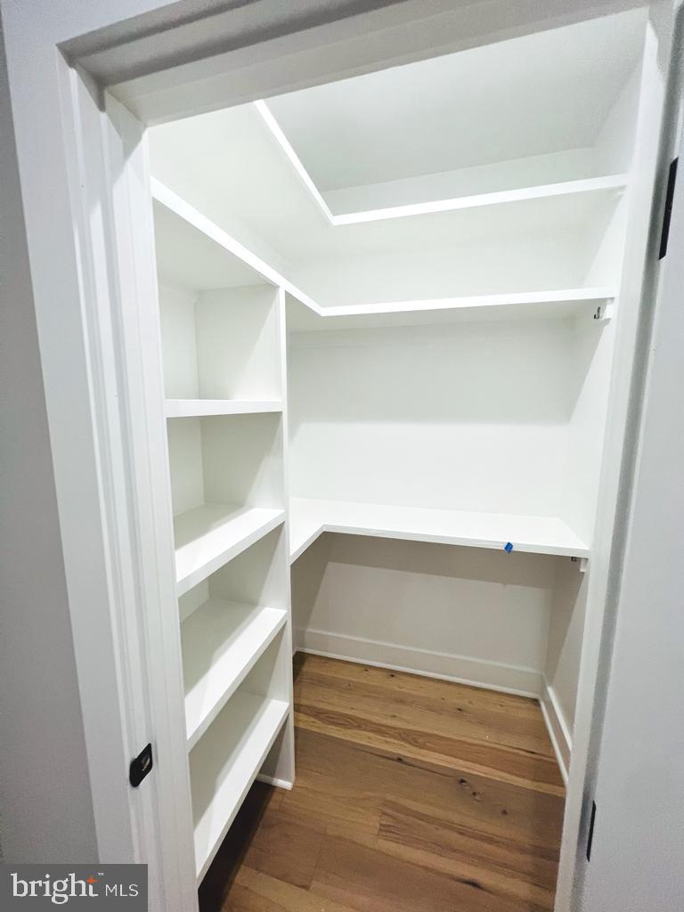 PIMMIT HILLS - Residential