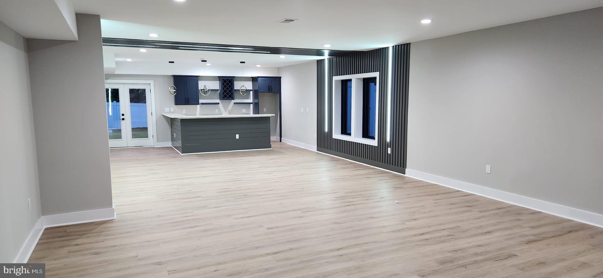 PIMMIT HILLS - Residential