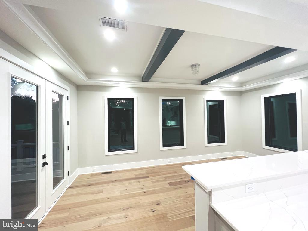 PIMMIT HILLS - Residential