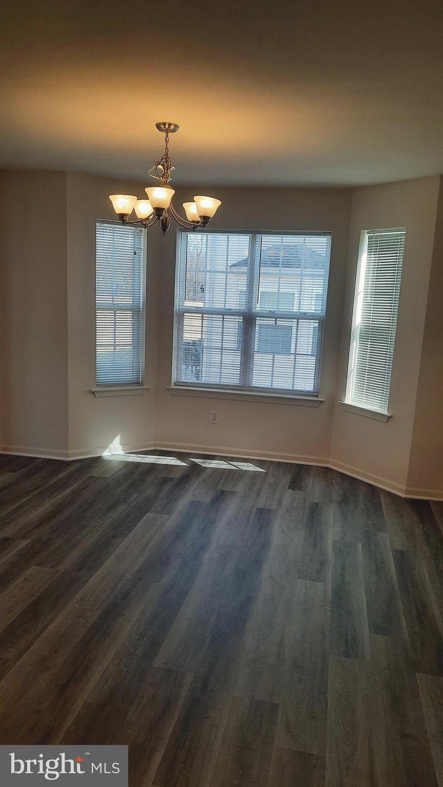 MARGARETS GROVE - Residential Lease