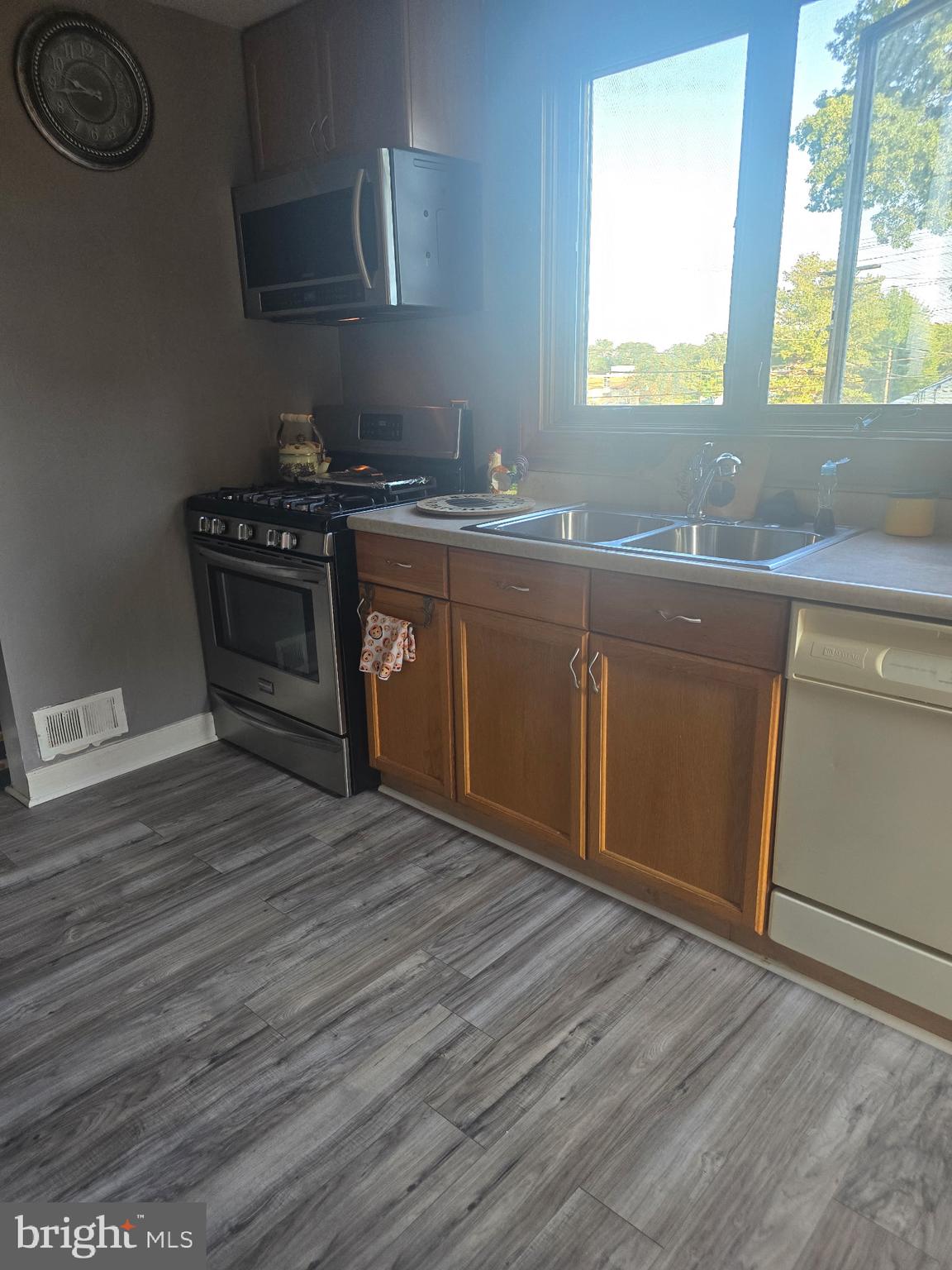 CATONSVILLE GARDENS - Residential