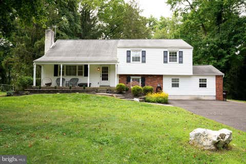 Homes For Sale - 122 County Line Road<br/> LANSDALE, PA 19446