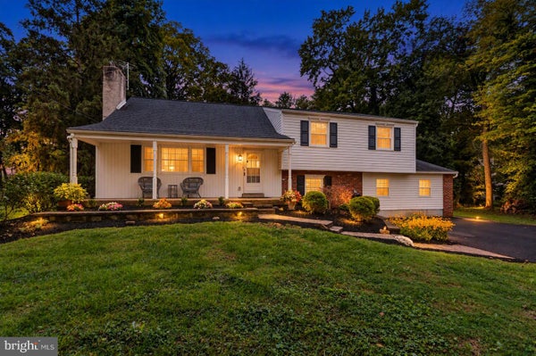 122 COUNTY LINE RD, LANSDALE, PA 19446 - Image 2ffe64c7641d64f5ff6af309cab27cc0/3922690681