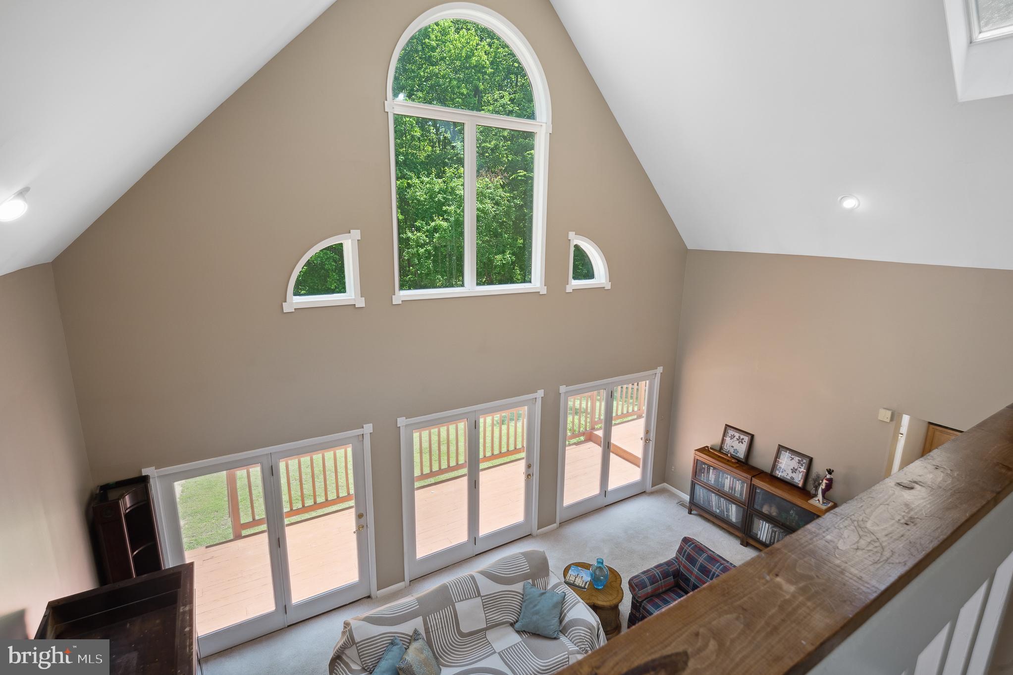 QUEEN ANNE ESTATES - Residential