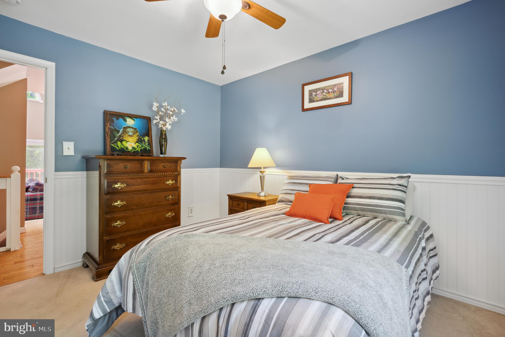 QUEEN ANNE ESTATES - Residential