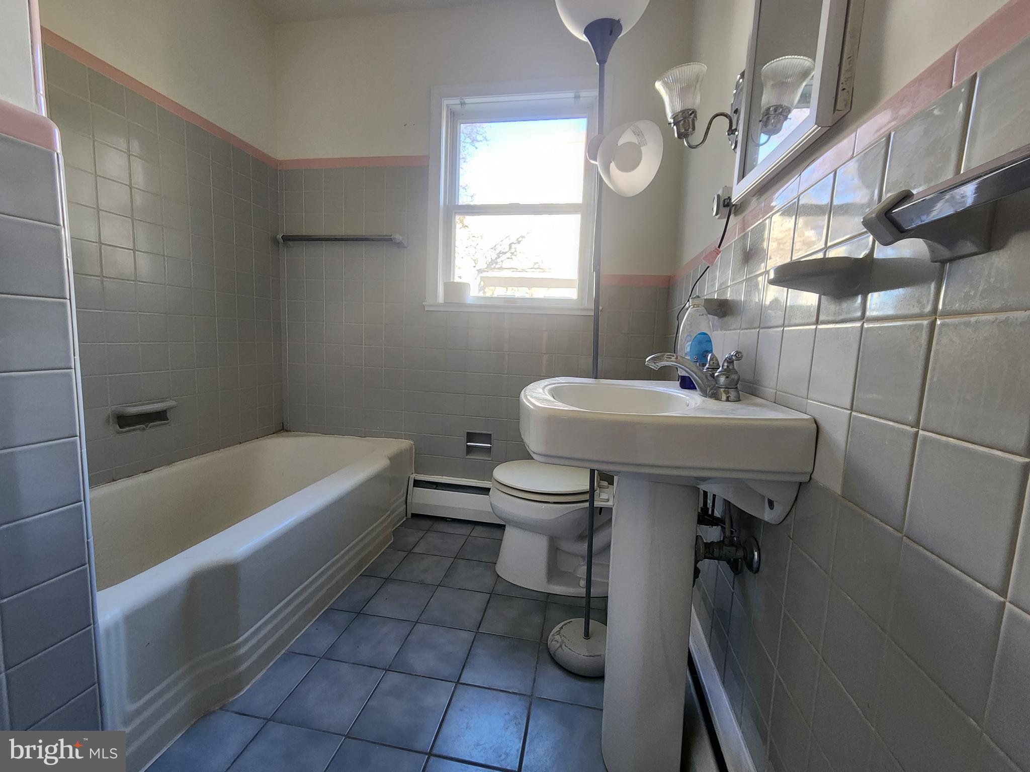 EDGEHILL - Residential