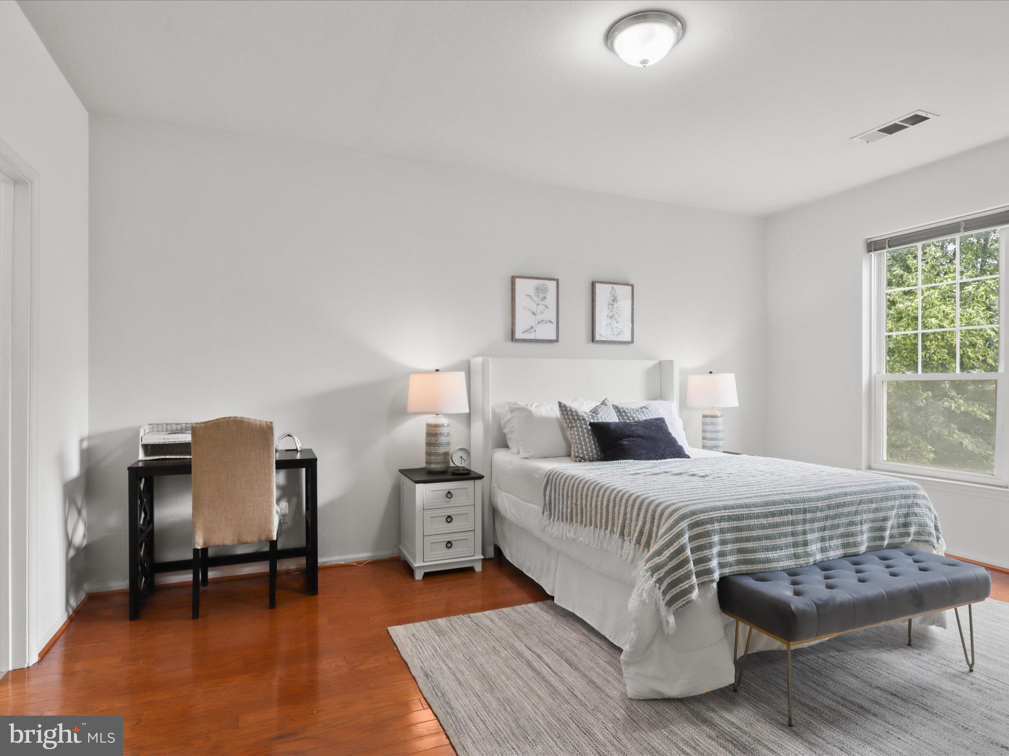 GATES OF MCLEAN - Residential