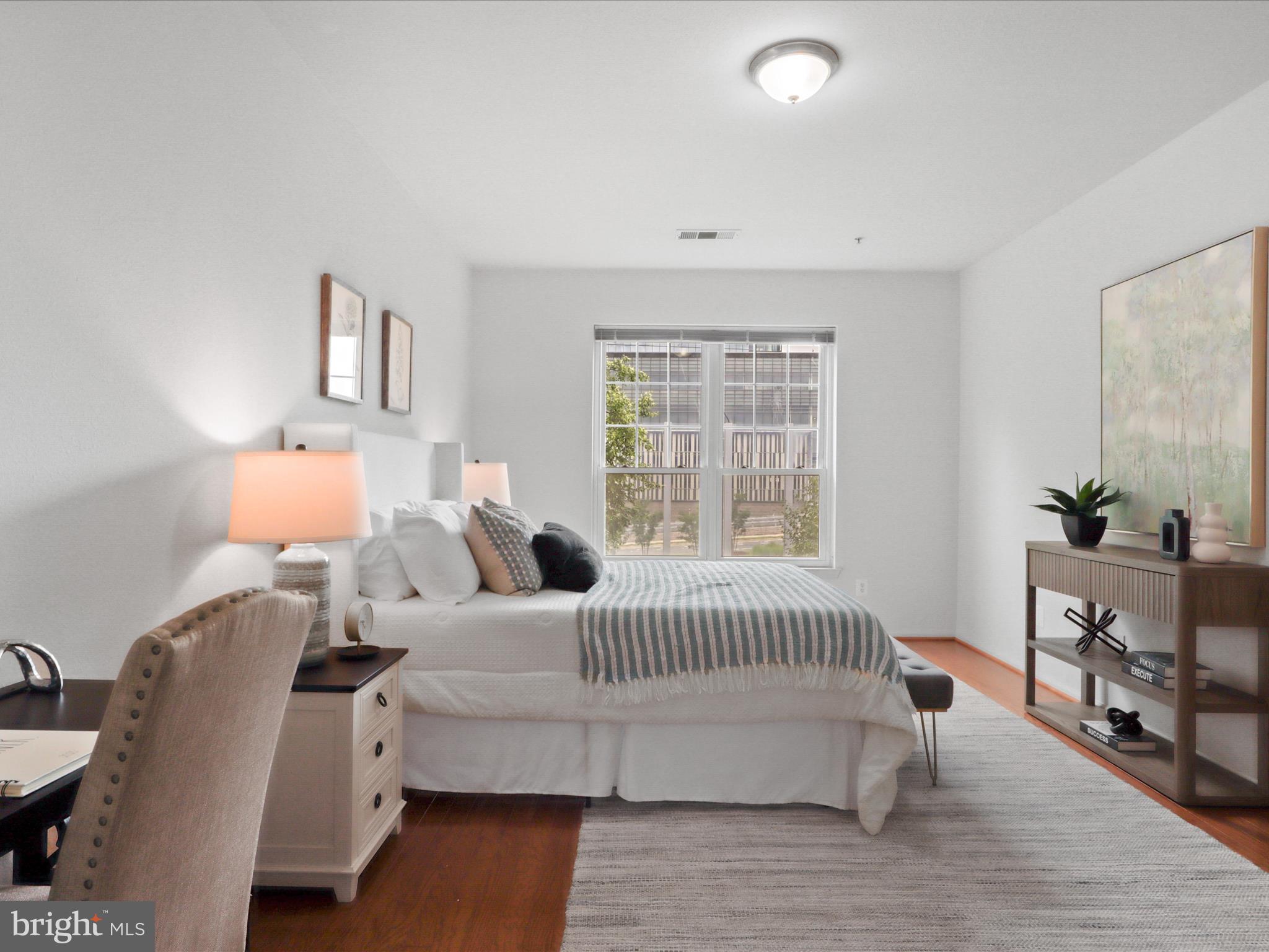 GATES OF MCLEAN - Residential