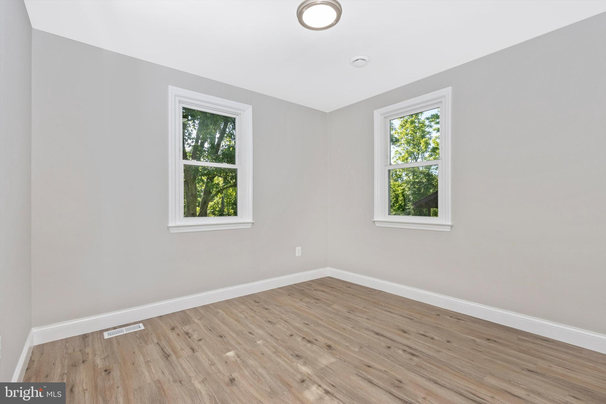 OAK PARK - Residential