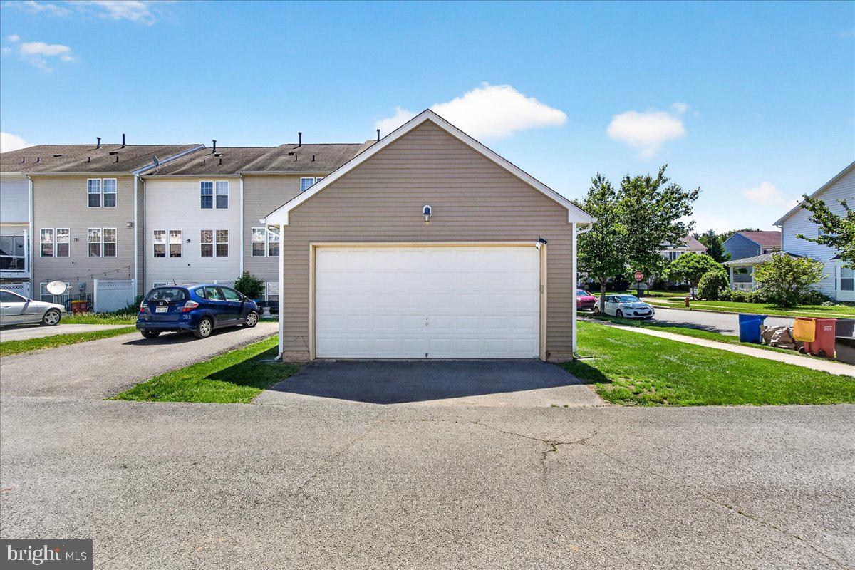 HUNTFIELD - Residential