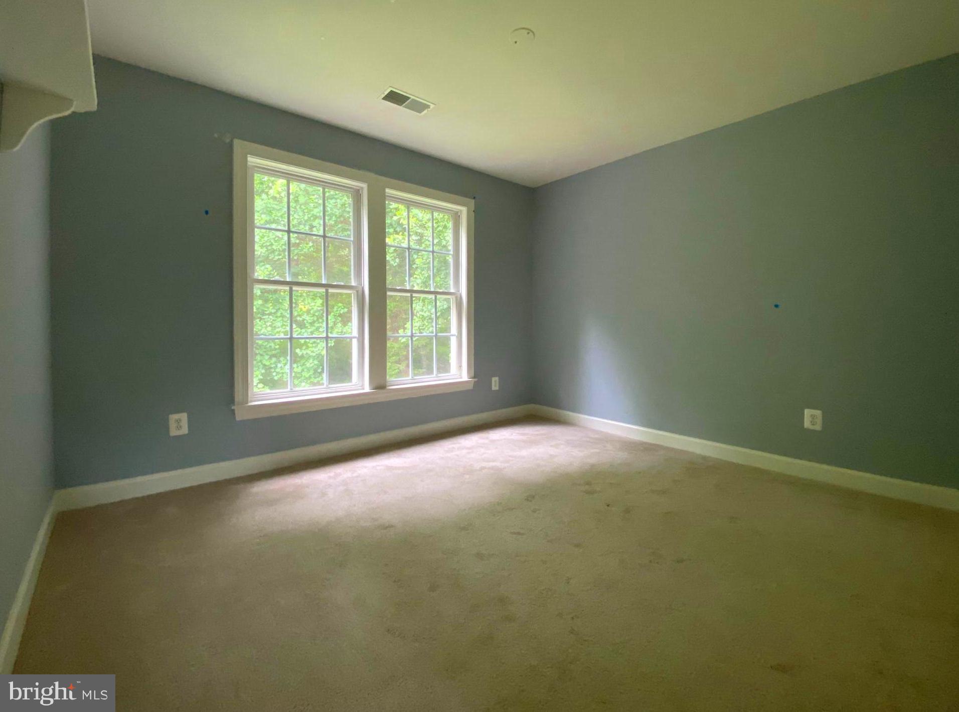 SOUTH WALES - Residential Lease