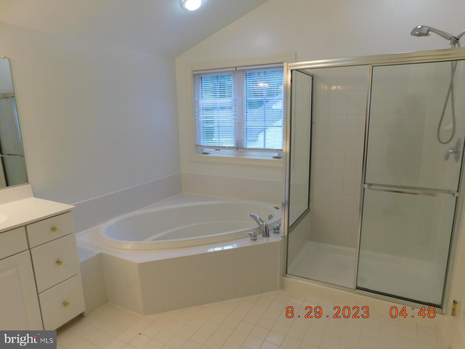 SOUTH WALES - Residential Lease