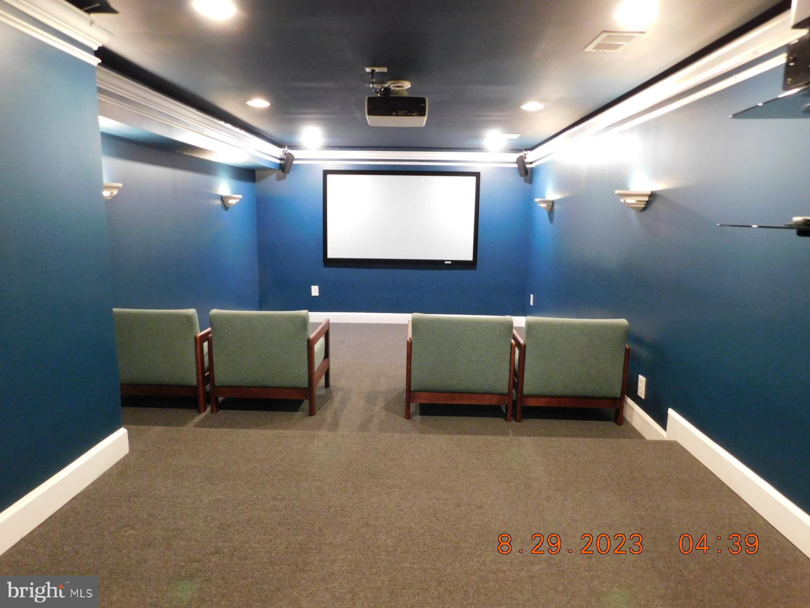 SOUTH WALES - Residential Lease