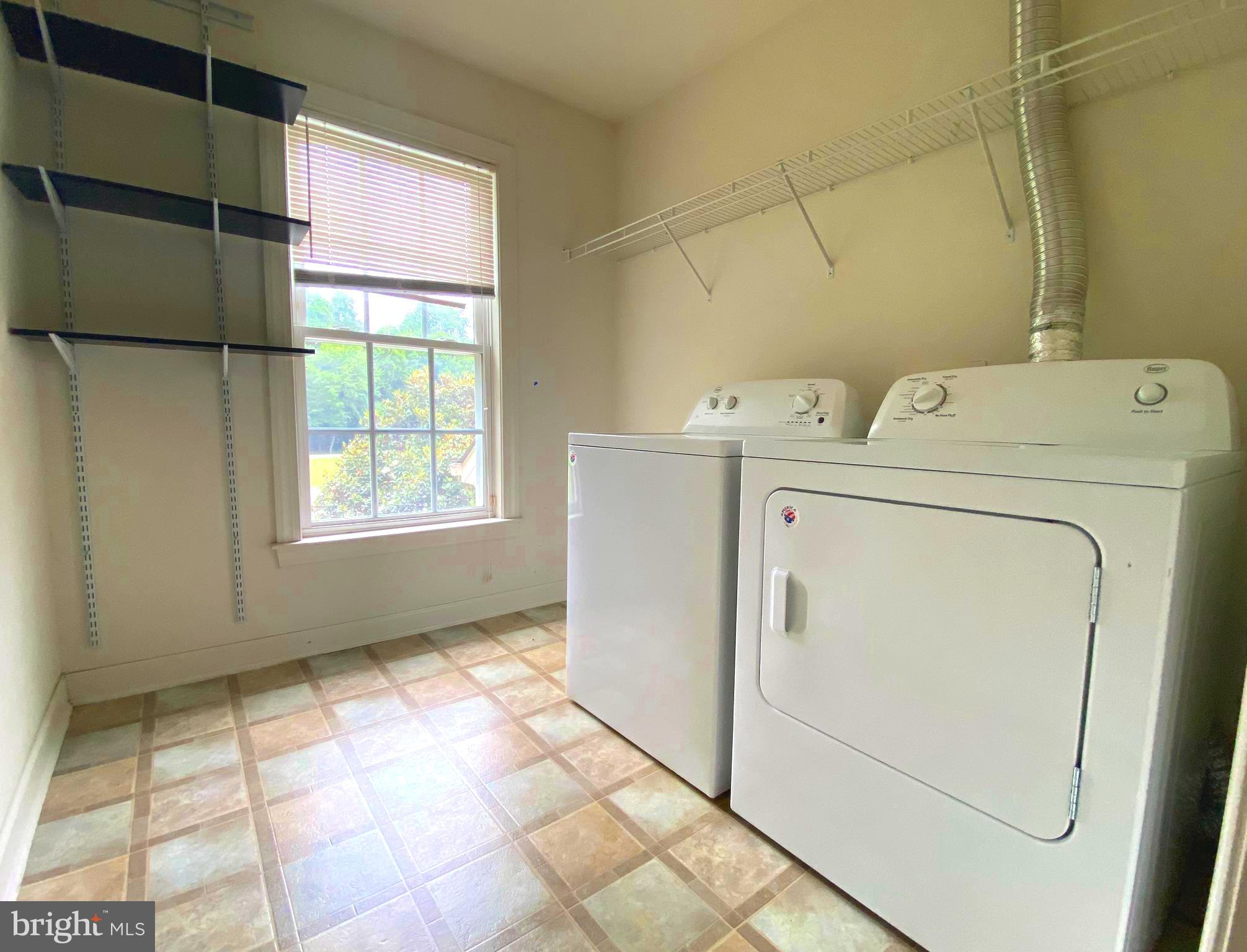 SOUTH WALES - Residential Lease