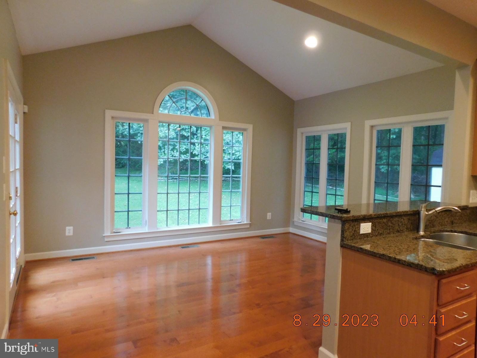 SOUTH WALES - Residential Lease