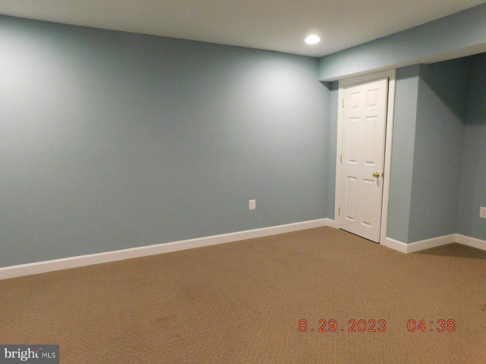 SOUTH WALES - Residential Lease