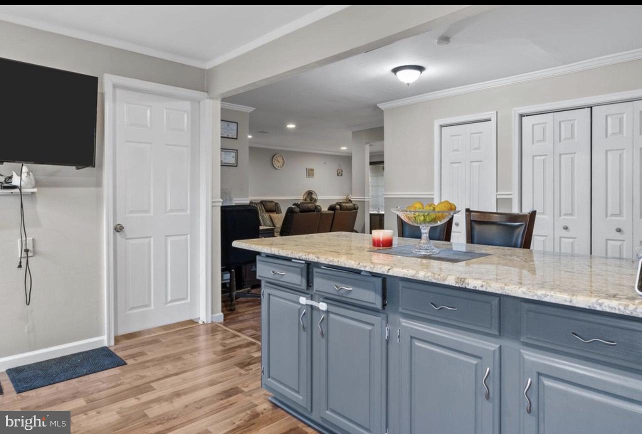 FAIRLESS HILLS - Residential Lease