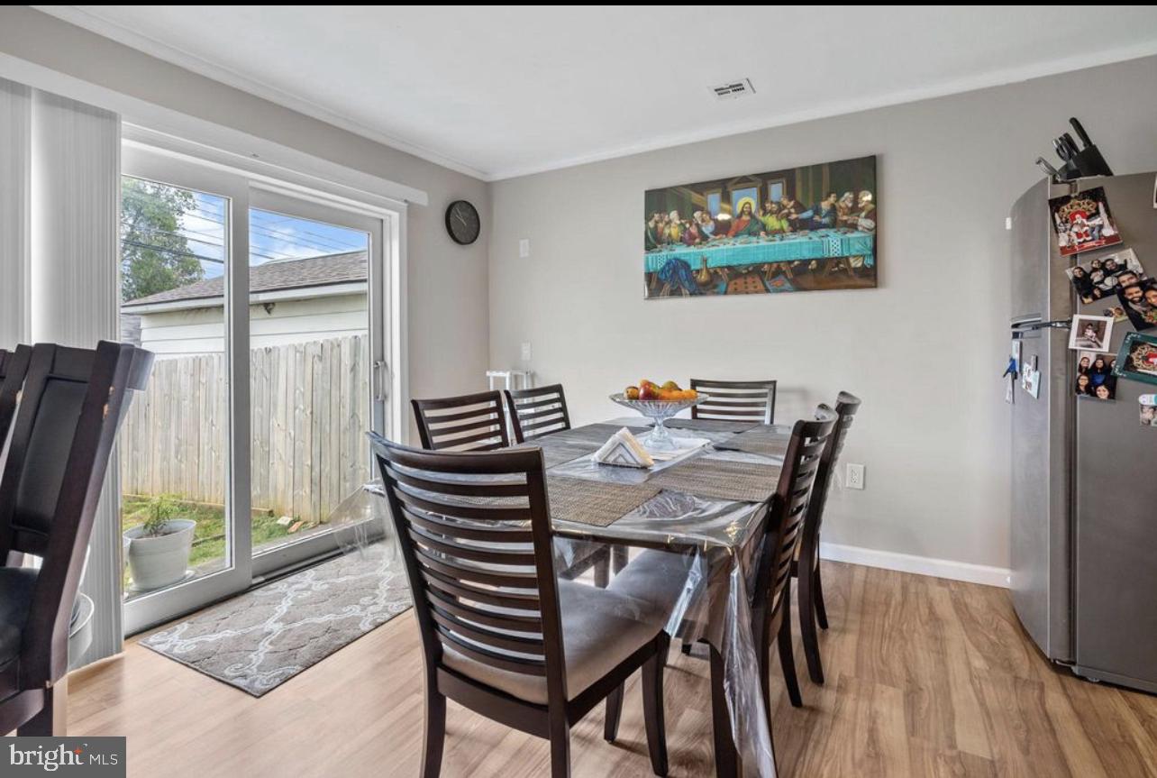 FAIRLESS HILLS - Residential Lease