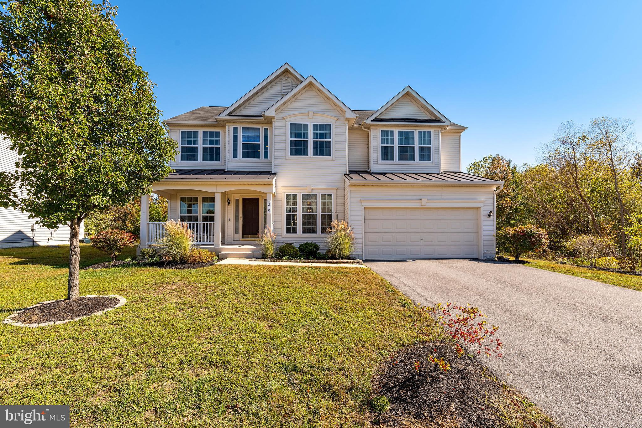 NORTH BROOK - Residential