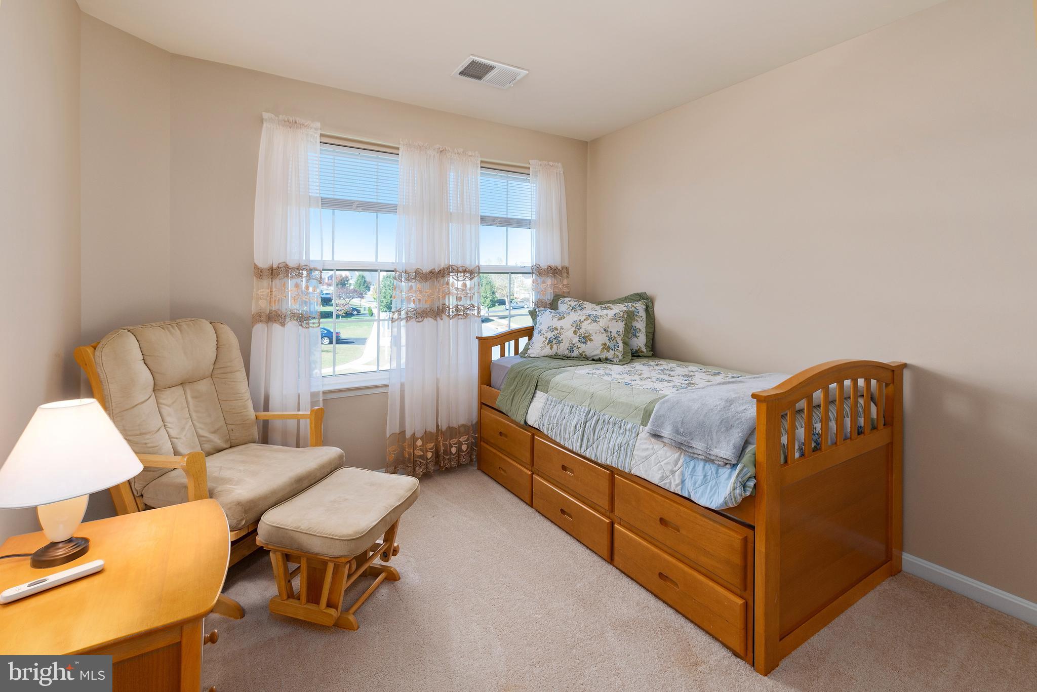 NORTH BROOK - Residential