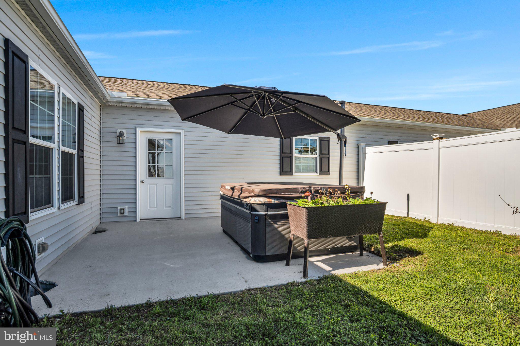 112 GLENRIDGE DRIVE