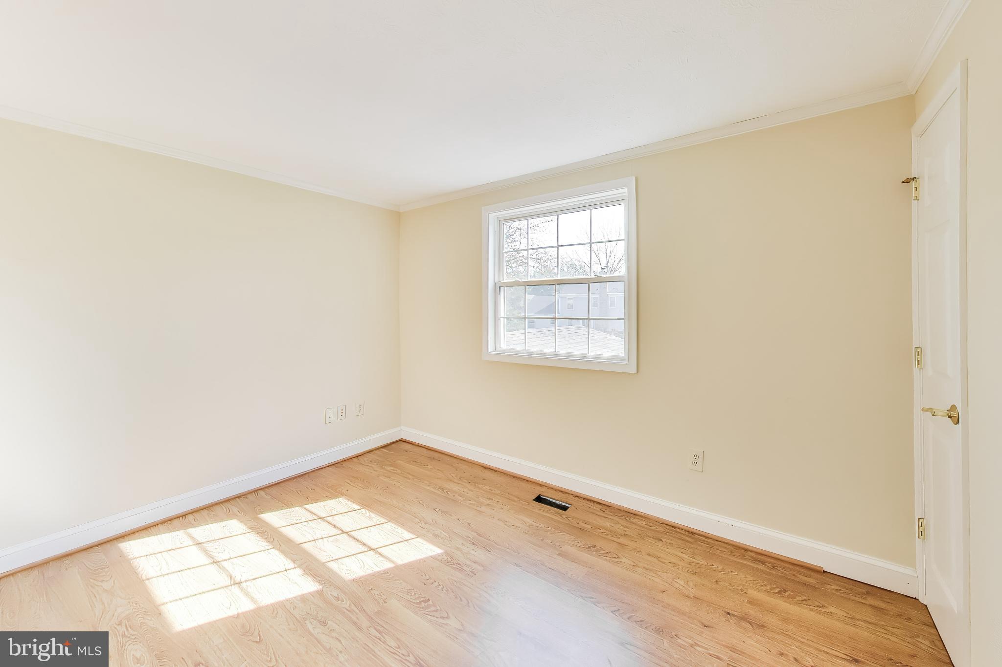 OLNEY OAKS - Residential