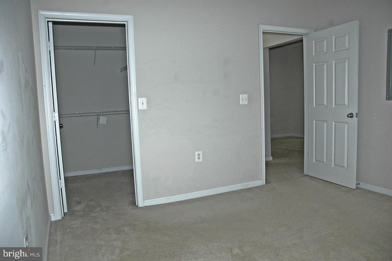 FAIR RIDGE - Residential Lease